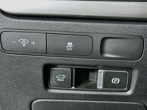Used 2025 Hyundai Palisade SEL FWD image 17