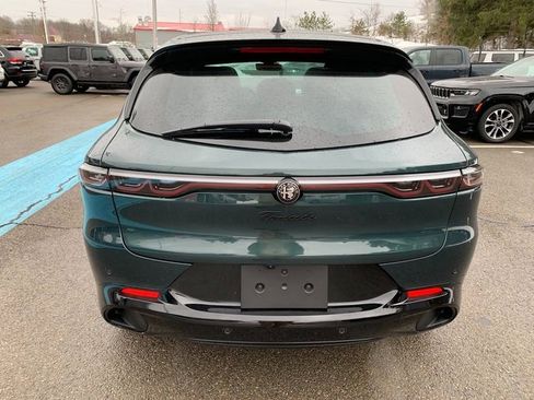 New 2026 Alfa Romeo Tonale Sprint w/ Quick Order Package 23H Volce image 4