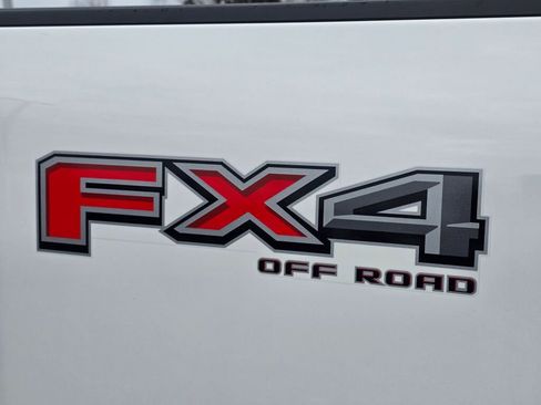 Used 2024 Ford F350 Platinum image 31