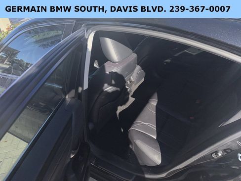 Used 2024 Lexus ES 350 Luxury image 34