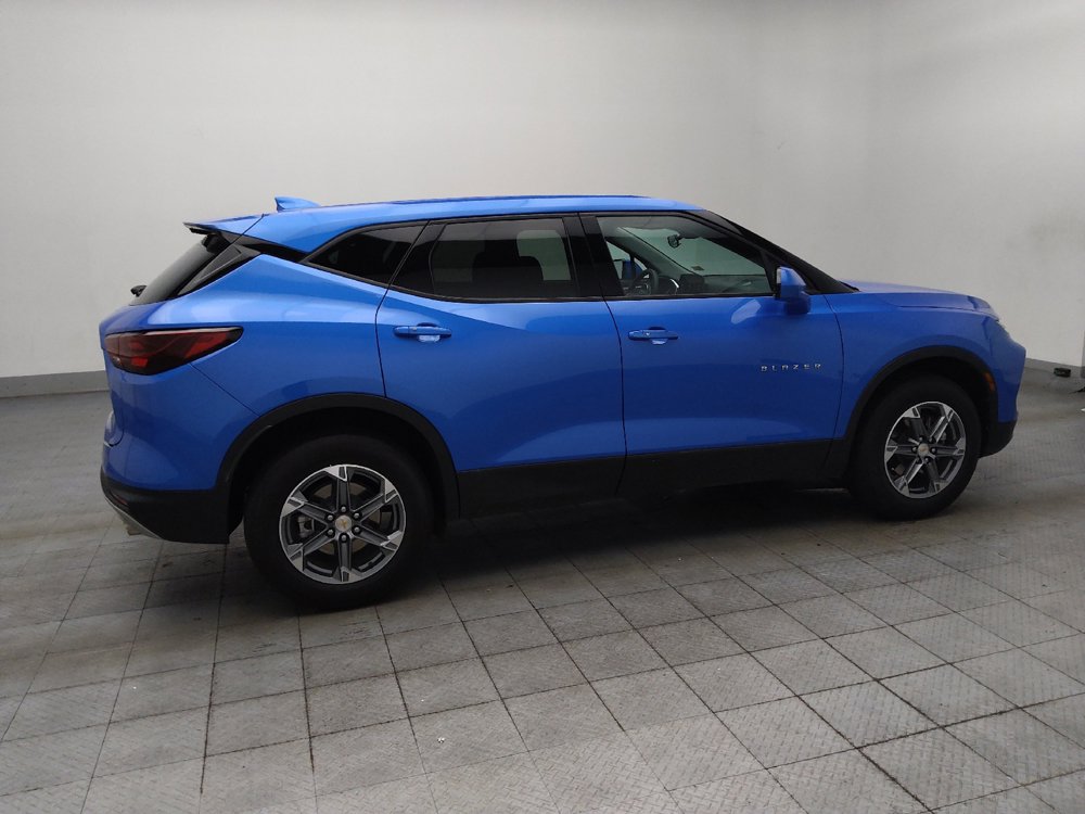 Used 2025 Chevrolet Blazer LT AWD/4WD image 10