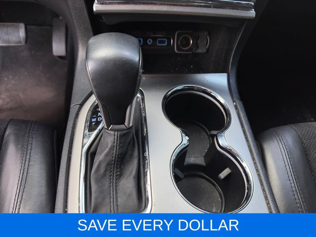 Used 2019 Jeep Grand Cherokee Altitude AWD/4WD image 14