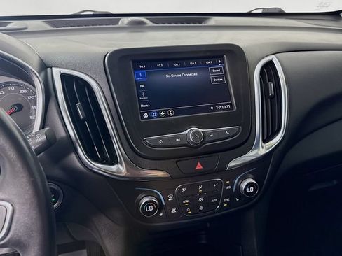 Used 2021 Chevrolet Equinox LT FWD image 14