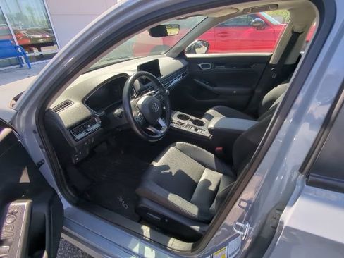 Certified 2024 Honda Civic Touring image 4