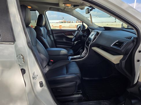 Used 2022 Subaru Ascent Touring AWD/4WD image 24