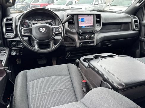 Used 2024 RAM 3500 Tradesman w/ Chrome Appearance Group AWD/4WD image 7