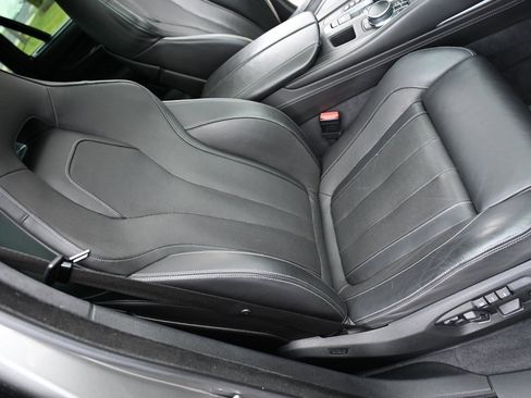 Used 2017 BMW X6 M image 18