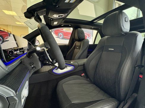 New 2025 Mercedes-Benz GLE 63 AMG S image 12