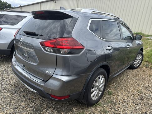 Used 2019 Nissan Rogue SV FWD image 5