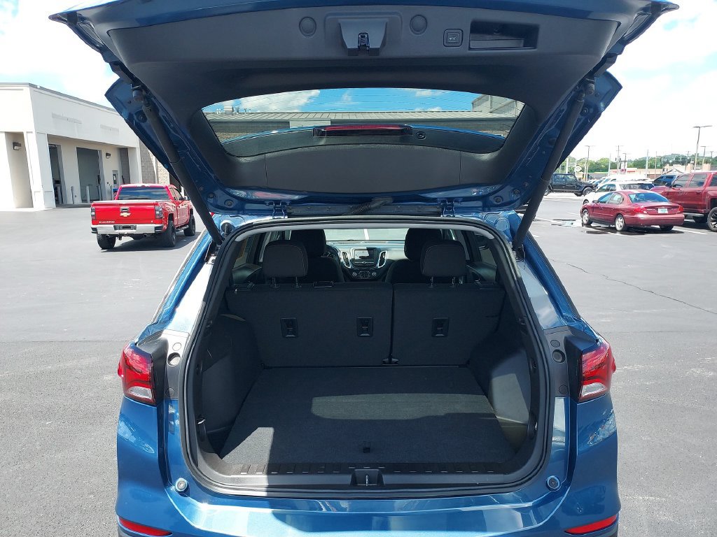 Used 2024 Chevrolet Equinox LT FWD image 28