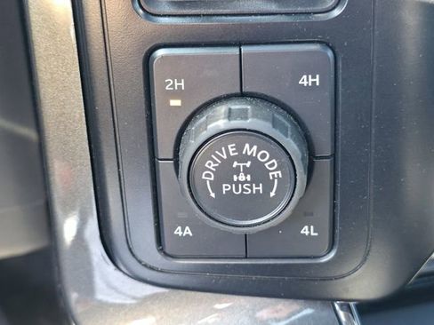 Used 2023 Ford F150 Lariat w/ Equipment Group 502A High image 20