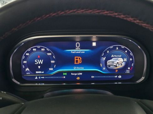 Used 2023 Chevrolet Tahoe RST w/ Luxury Package image 27