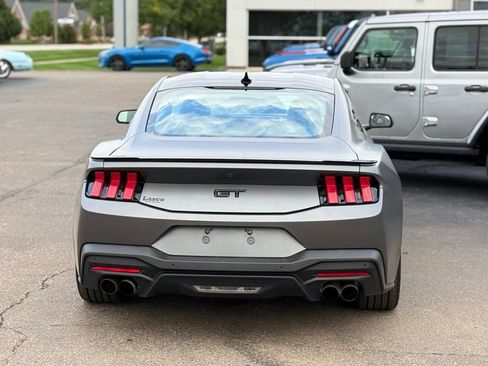 Used 2025 Ford Mustang GT Premium RWD image 38