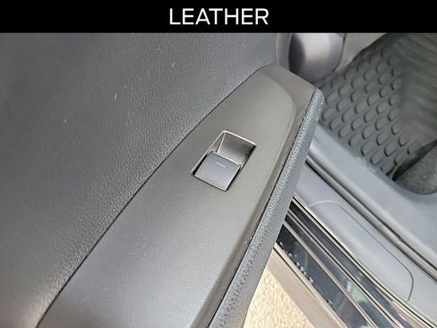 Used 2022 Toyota Camry XSE AWD/4WD image 14