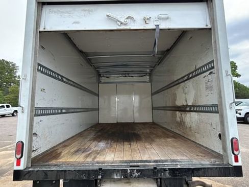Used 2023 Chevrolet Express 3500 w/ Power Convenience Package RWD image 34