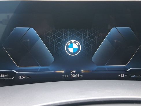Used 2026 BMW X5 sDrive40i w/ Parking Assistance Package RWD image 21