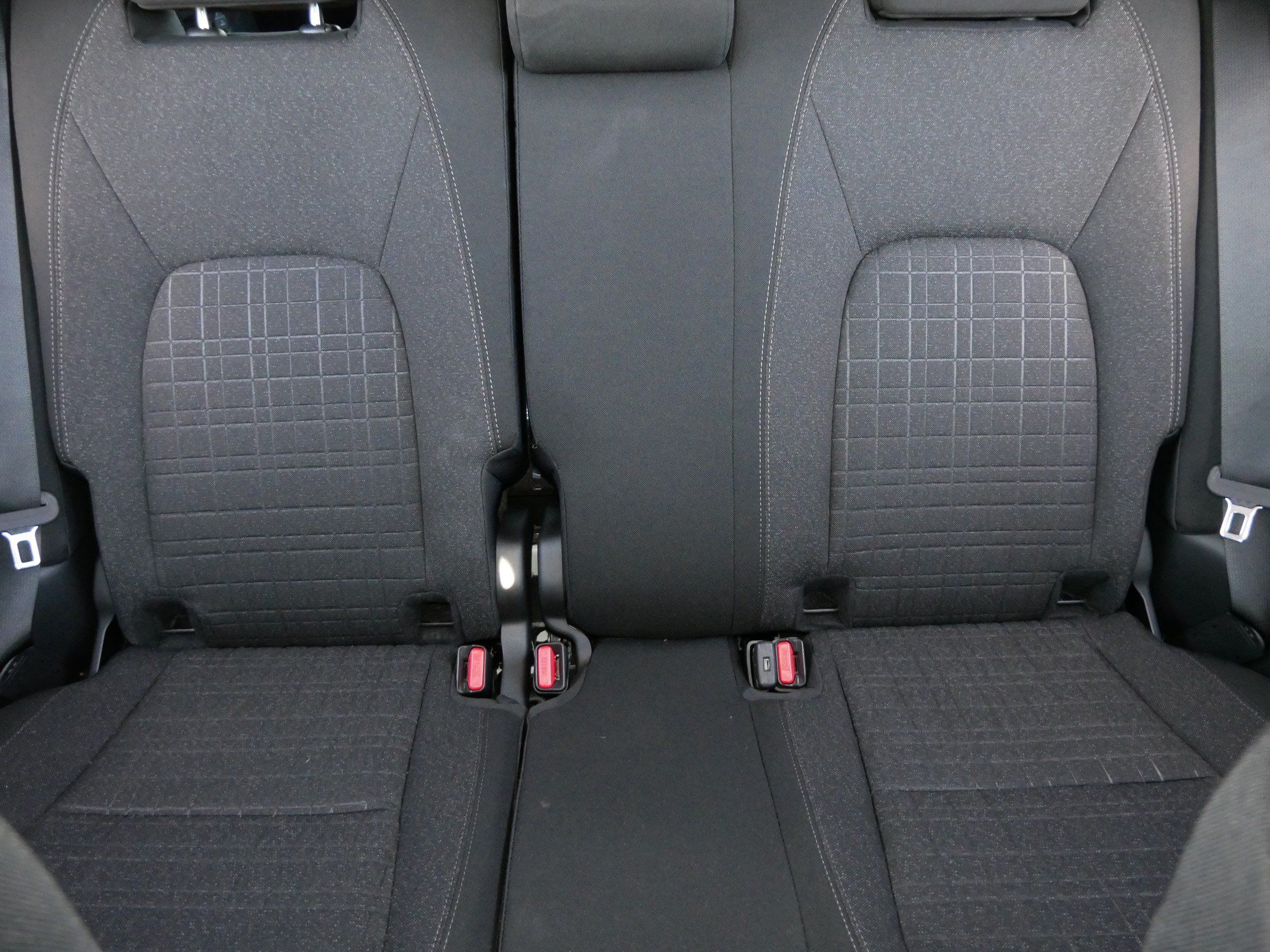 Used 2027 Honda HR-V LX image 13