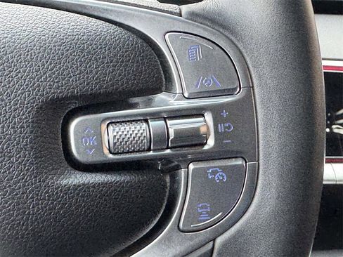 Certified 2024 Genesis GV70 2.5T Advanced w/ Advanced Package image 17