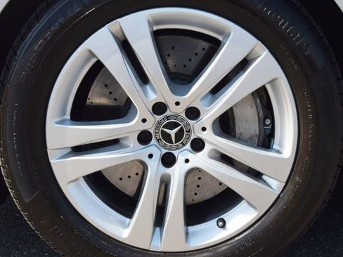 Used 2019 Mercedes-Benz S 560 4MATIC Sedan image 13