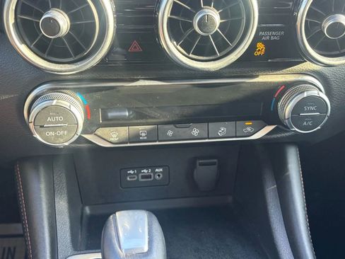 Used 2022 Nissan Sentra SR image 45