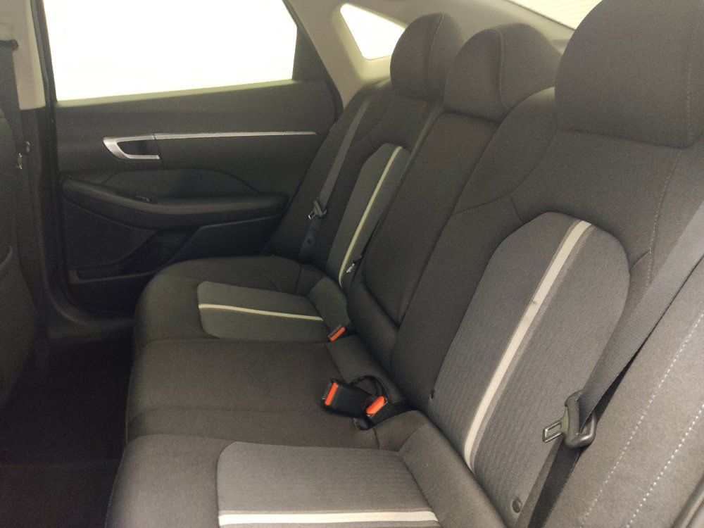 Used 2021 Hyundai Sonata SEL FWD image 18