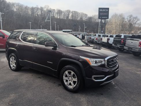 Used 2018 GMC Acadia SLE w/ LPO, Floor Liner Package image 2