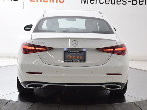 Used 2023 Mercedes-Benz C 300 Sedan image 5