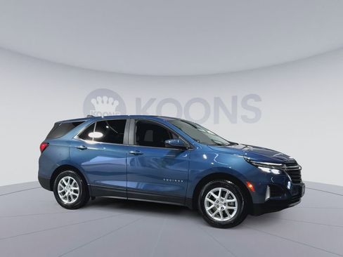 Used 2024 Chevrolet Equinox LT image 2