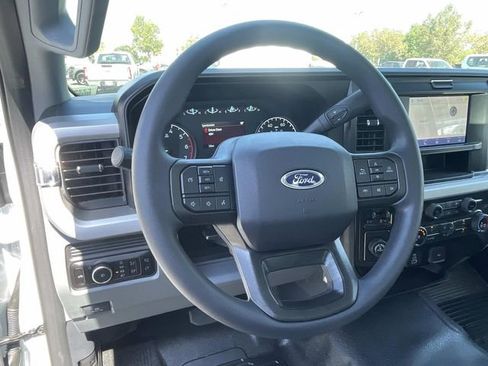 New 2026 Ford F250 XLT RWD image 7