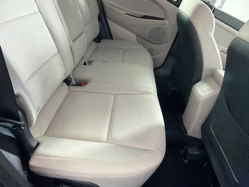 Used 2020 Hyundai Tucson Value FWD image 21