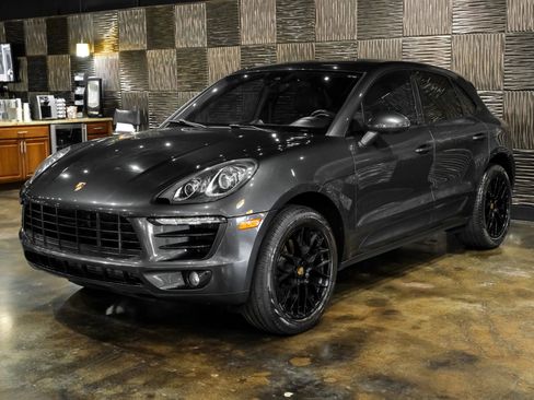 Used 2017 Porsche Macan image 6