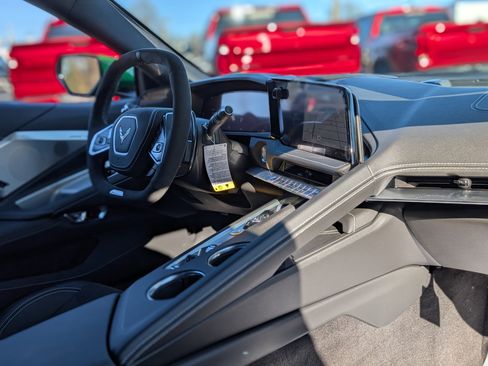 New 2026 Chevrolet Corvette Z06 w/ Z07 Performance Package image 2