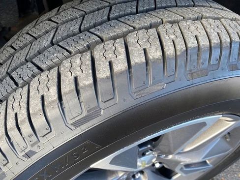 Certified 2020 Chevrolet Silverado 1500 LTZ w/ LTZ Plus Package image 27