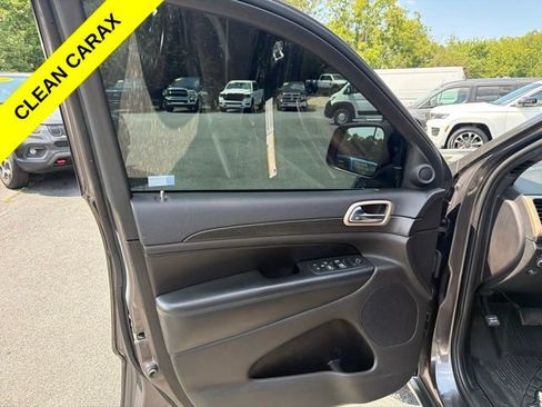 Used 2015 Jeep Grand Cherokee Laredo w/ Quick Order Package 23E AWD/4WD image 23