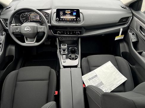 New 2026 Nissan Rogue S image 8