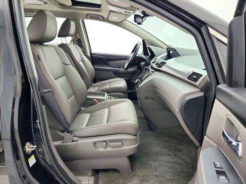 Used 2016 Honda Odyssey Touring image 14