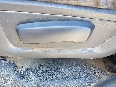 Used 2011 RAM 2500 ST w/ ST Popular Equipment Group AWD/4WD image 33