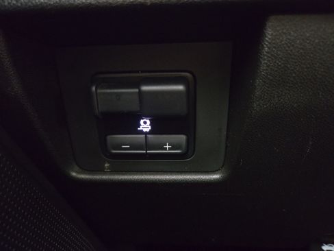 Certified 2024 Chevrolet Colorado Trail Boss w/ Safety Package AWD/4WD image 25