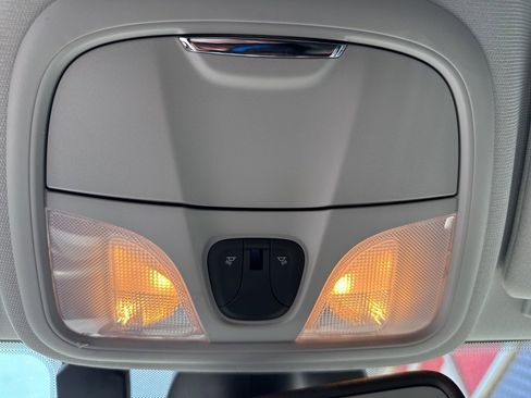 Used 2022 Jeep Cherokee Latitude Lux image 44