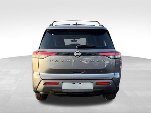 New 2026 Nissan Pathfinder SL AWD/4WD image 4