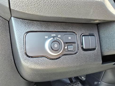 New 2025 Mercedes-Benz Sprinter 2500 image 19