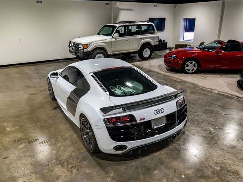 Used 2012 Audi R8 V10 image 19