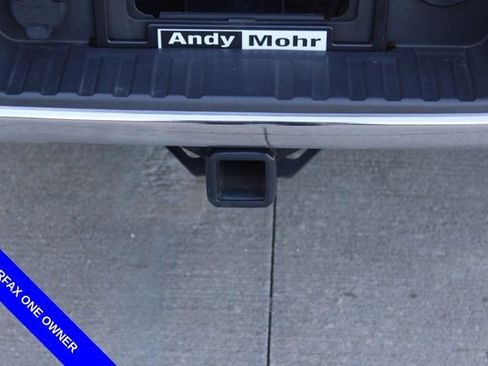 Used 2017 GMC Canyon SLT w/ Driver Alert Package image 8