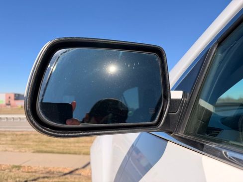 Used 2017 Chevrolet Equinox LT w/ Convenience Package image 10