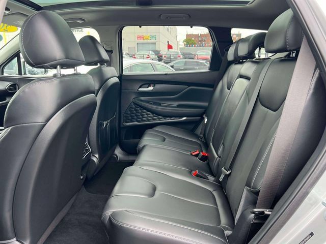 Used 2023 Hyundai Santa Fe SEL w/ Premium Package AWD/4WD image 13