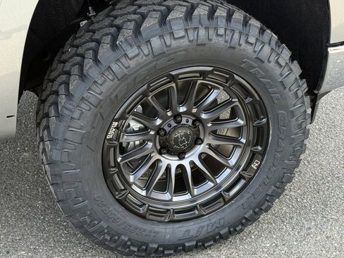 New 2026 Chevrolet Silverado 1500 LTZ w/ Technology Package AWD/4WD image 28