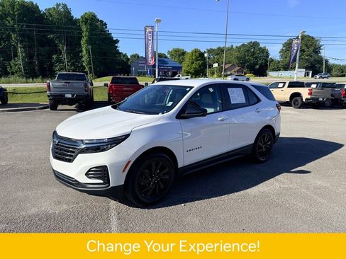 Used 2024 Chevrolet Equinox LS w/ LS Convenience Package FWD image 2