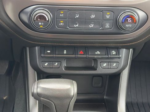 Used 2021 GMC Canyon AT4 w/ Trailering Package image 12