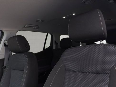 Certified 2023 GMC Acadia SLE w/ Driver Convenience Package image 13