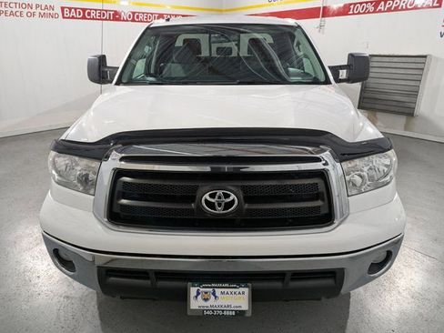 Used 2012 Toyota Tundra 4x4 Double Cab w/ Tow Pkg image 2